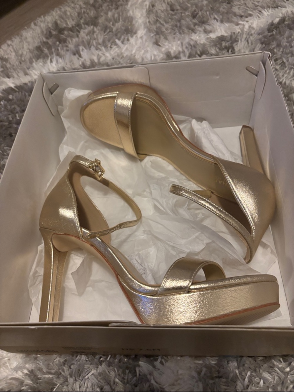 Michael Kors Margot Metallic Platform Sandal - Picture 4 of 8